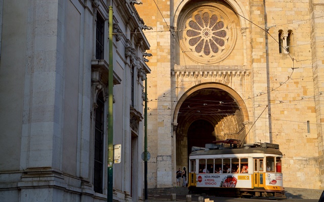 Khám phá Lisbon - thành phố xinh đẹp ở Bồ Đào Nha khi du lịch Châu Âu